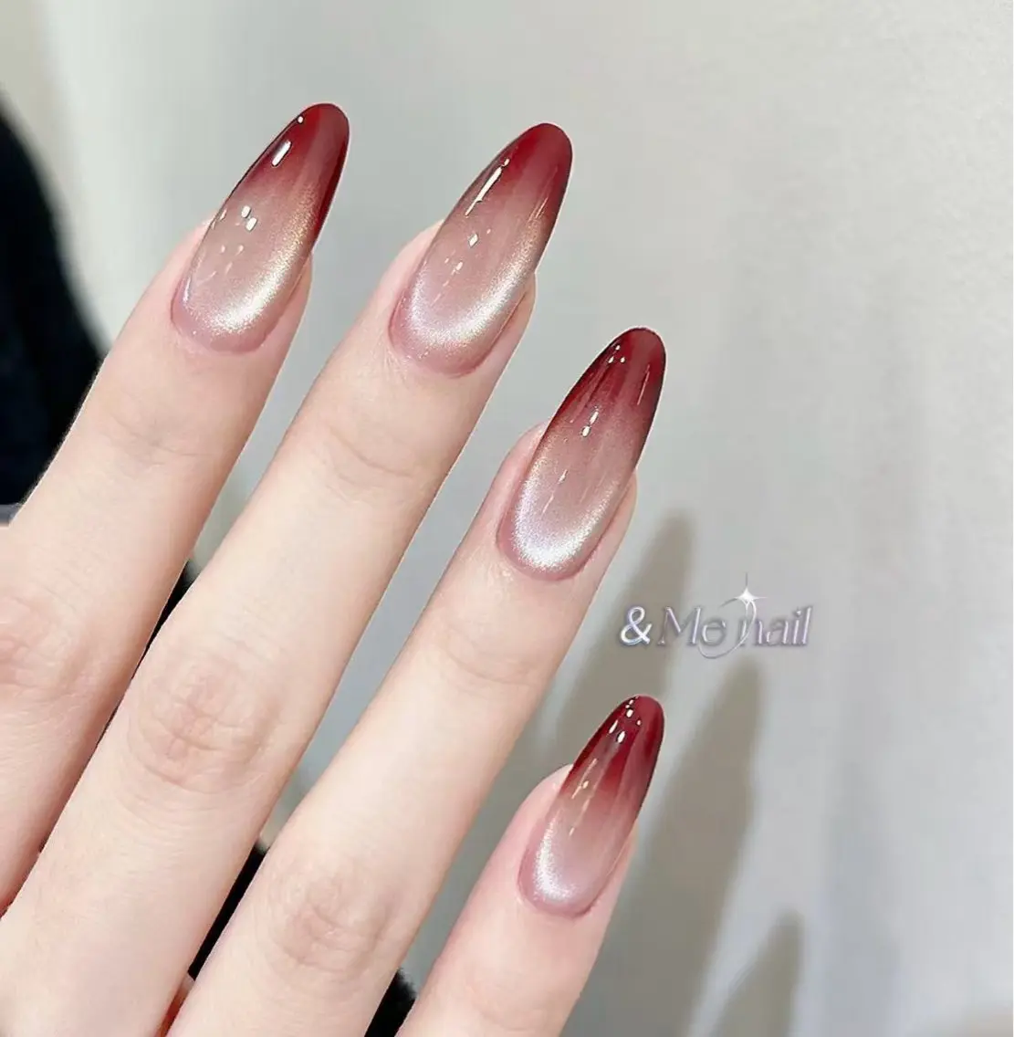 ネイル ハンドネイル &ME タカのネイルデザイン
