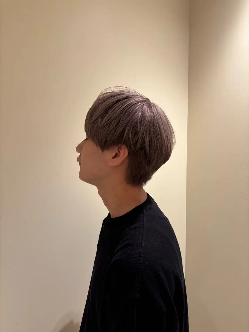 ショート カラー メンズ グレージュ ミルクティーグレージュ ヘアカラー オオカメ ユヅキのヘアスタイル
