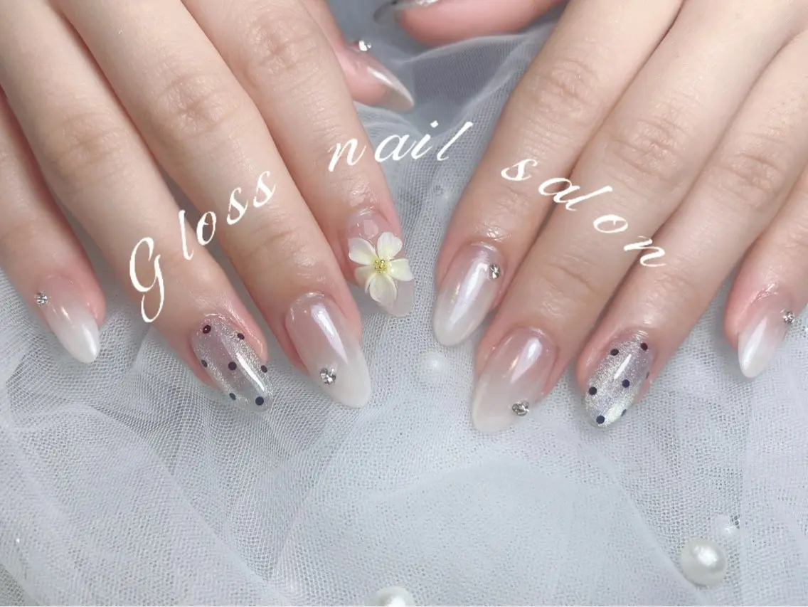 ネイル Yuna✨ Gloss nailのネイルデザイン