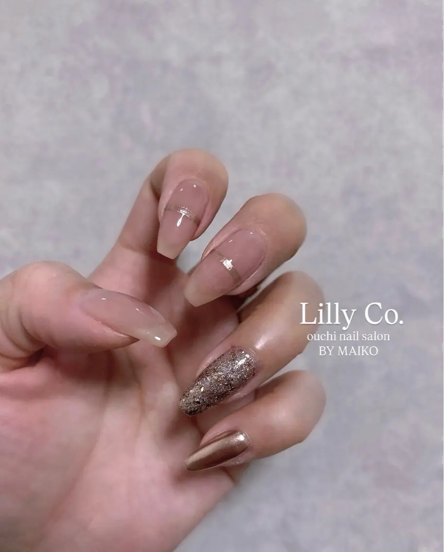 ネイル シンプルネイル ハンドネイル ハンドケア Lilly Co.のネイルデザイン