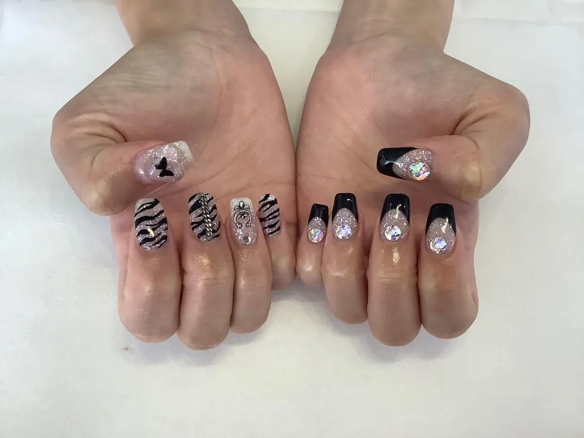 ネイル ハンドネイル saki. mのネイルデザイン