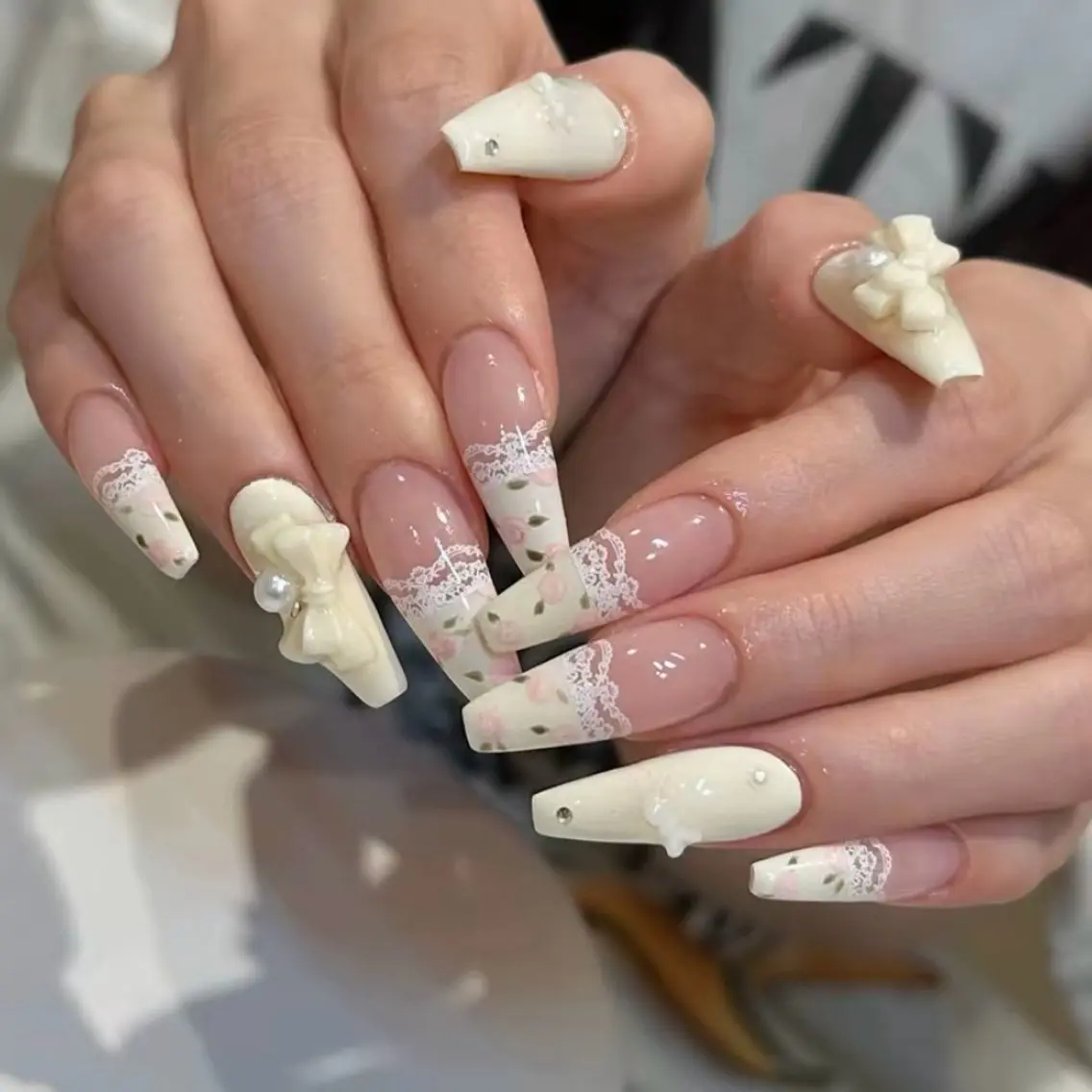ネイル ハンドネイル Luna Gladeのネイルデザイン