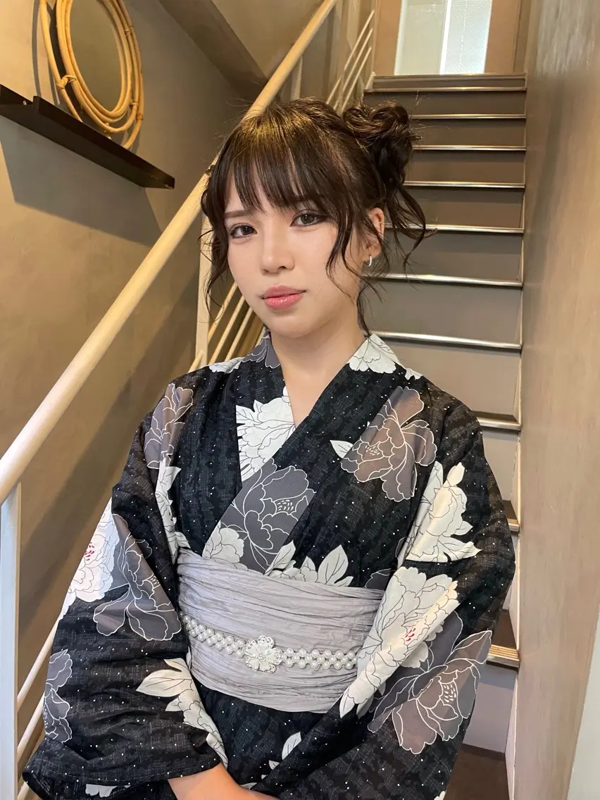 ミディアム ヘアアレンジ お団子ヘア 浴衣 XENA 渋谷店のヘアスタイル