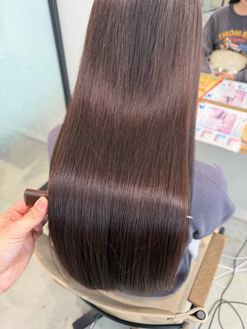 セミロング カラー カット 縮毛矯正 トリートメント Tamagawa Sakiのヘアスタイル