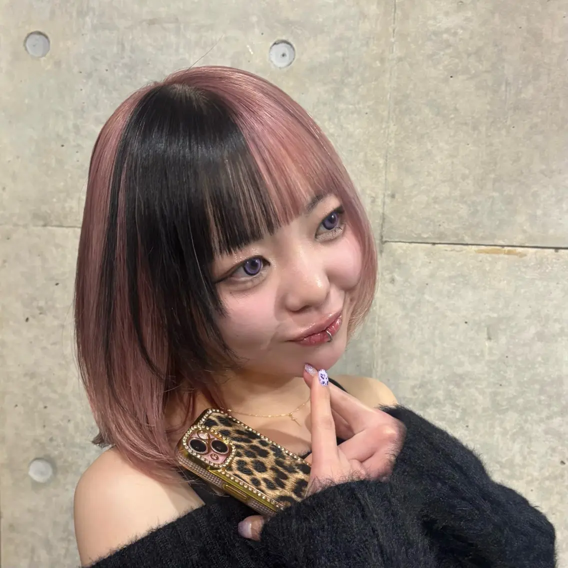 カラー ブリーチ ケアブリーチ ヘアカラー HAGA HINAのヘアスタイル