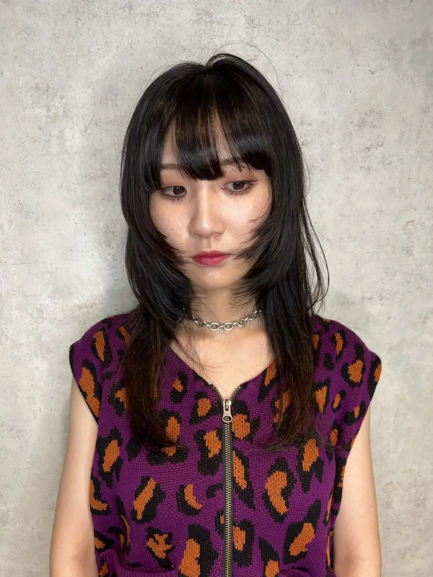 ロング レイヤーカット こだわりカラー🕊️ 坪井美南🌼のマツエク・マツパデザイン