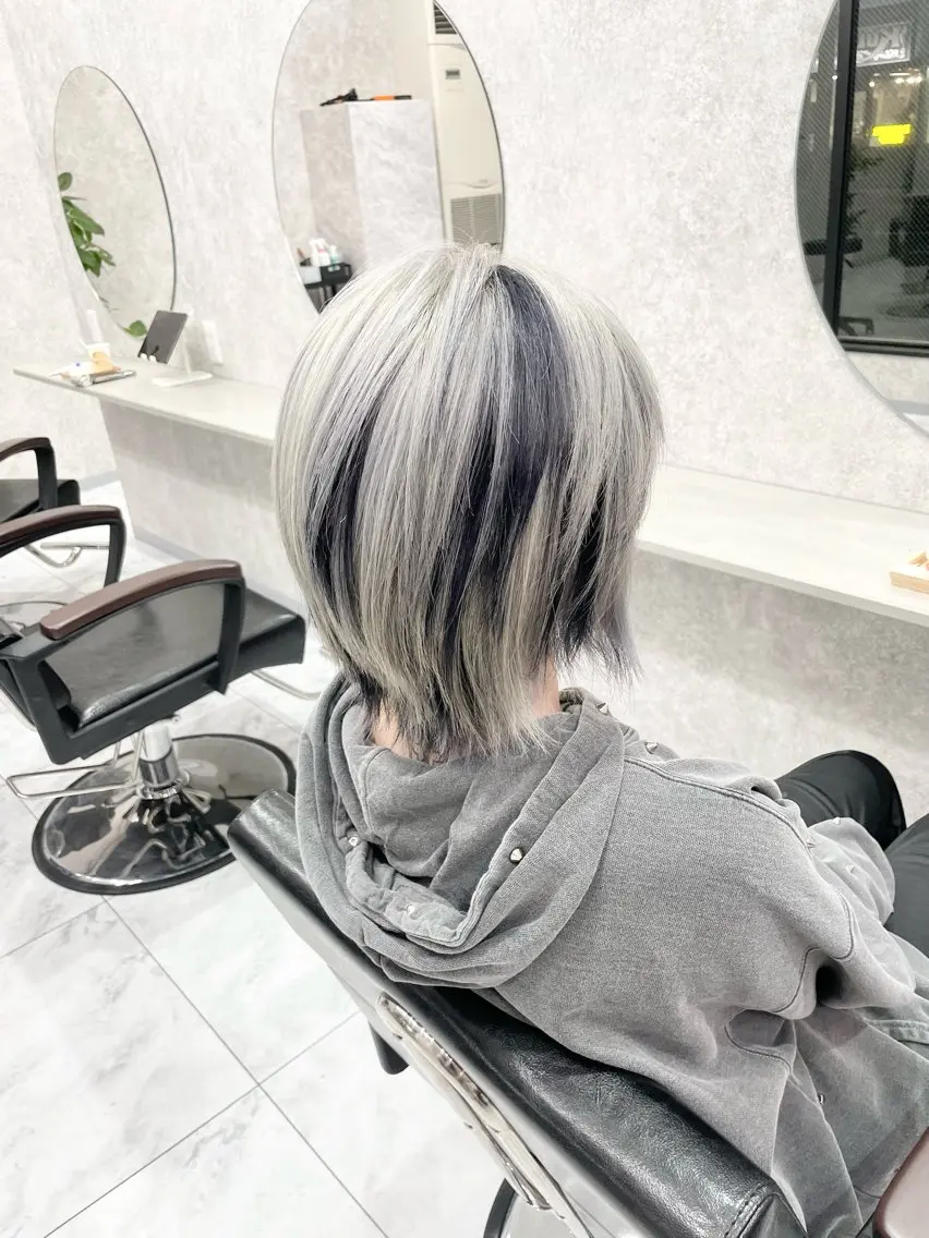 ショート 🦋ハイトーン🦋 石山 希理🦋のヘアスタイル