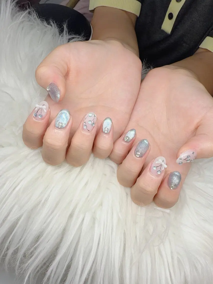 ネイル Lee Nailsのネイルデザイン
