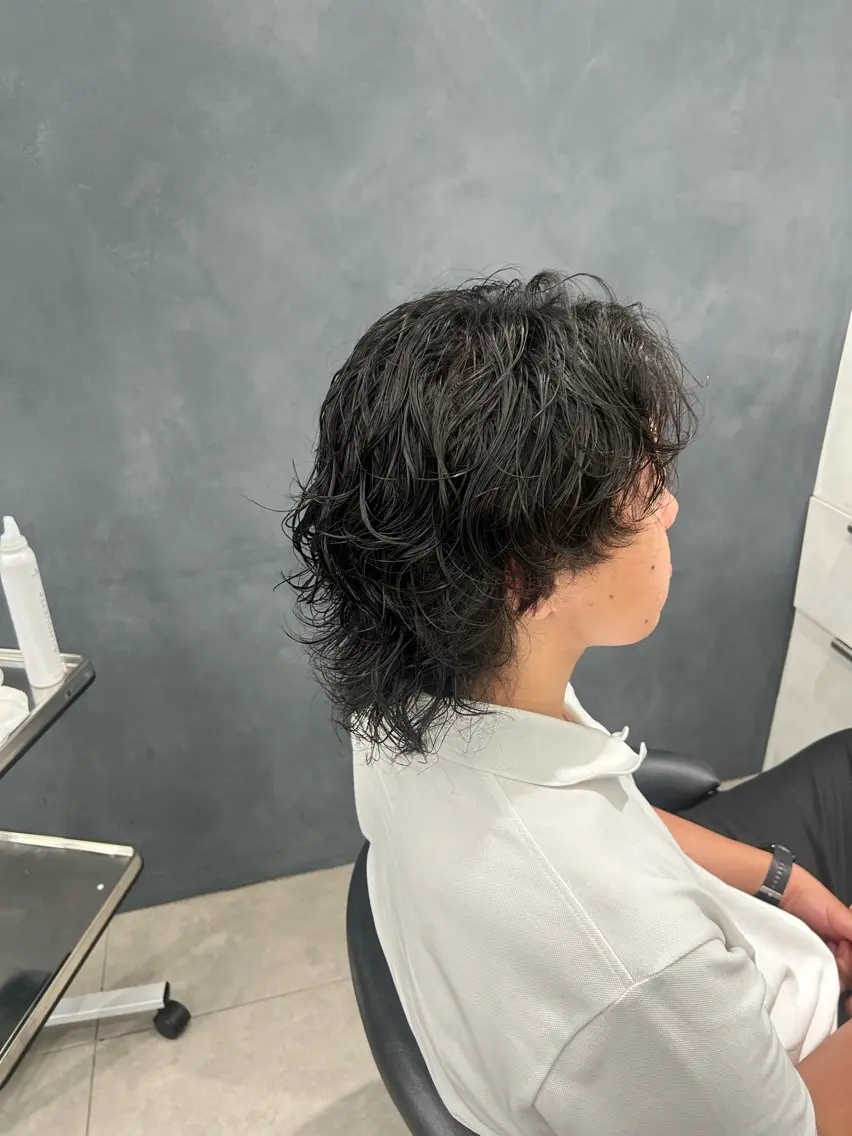 ミディアム パーマ メンズリピート No1⭐️谷口修平のヘアスタイル