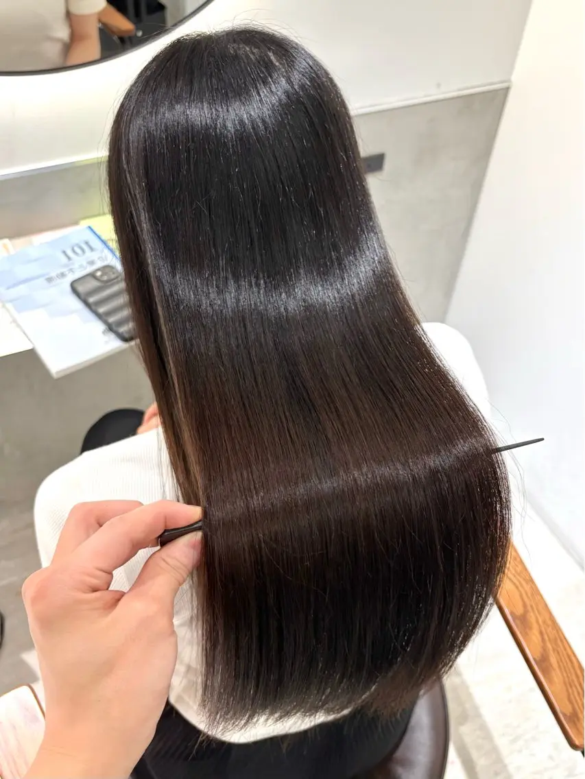 ロング 髪質改善 トリートメント カット ヘアカラー トリートメント 髪質改善 縮毛矯正/ レイヤー/銀座/本木のヘアスタイル