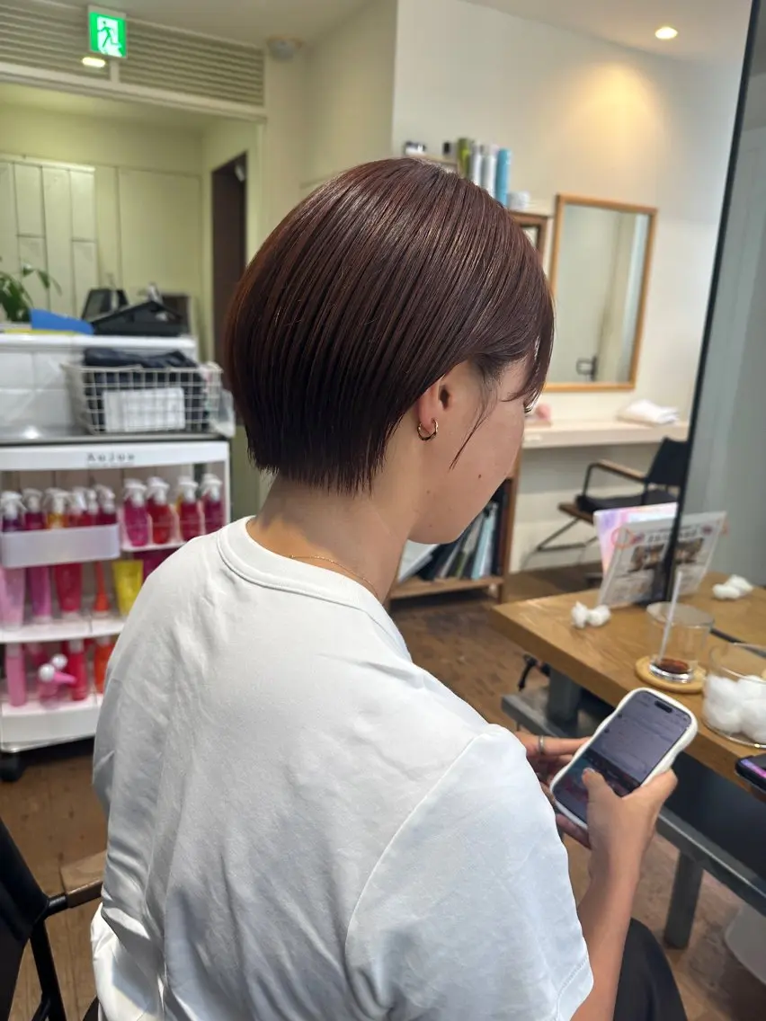 ショート ショート ボブ 梅田 木戸健人のヘアスタイル