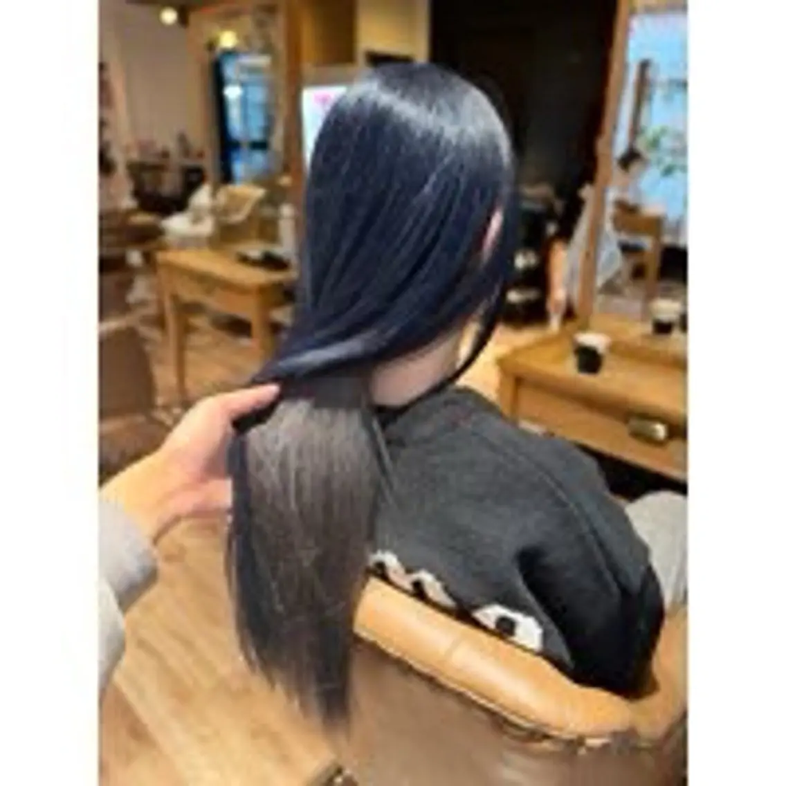 カラー 巽 愛夏のヘアスタイル