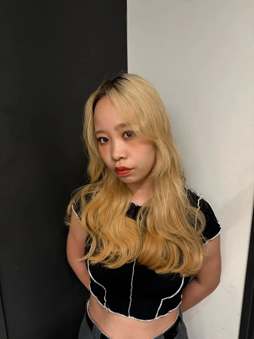 ロング 暖色カラー Ryokaのヘアスタイル