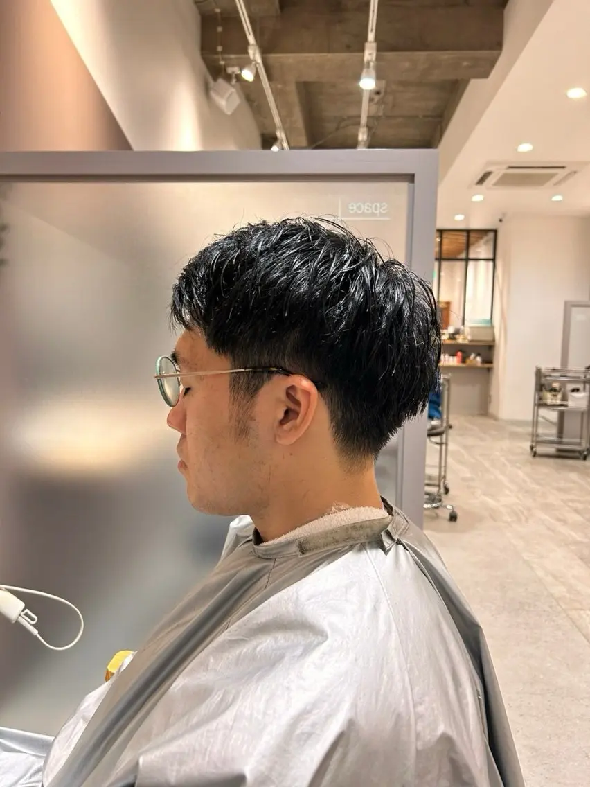 ショート メンズ 黒川 真裕のヘアスタイル