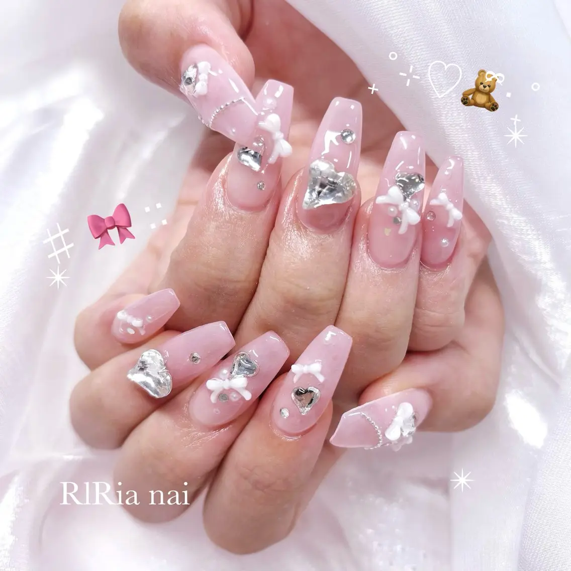ネイル アートネイル ガーリー ハート ピンク ピンクベージュ ハンドネイル 🎀RIRia nail🎀のネイルデザイン
