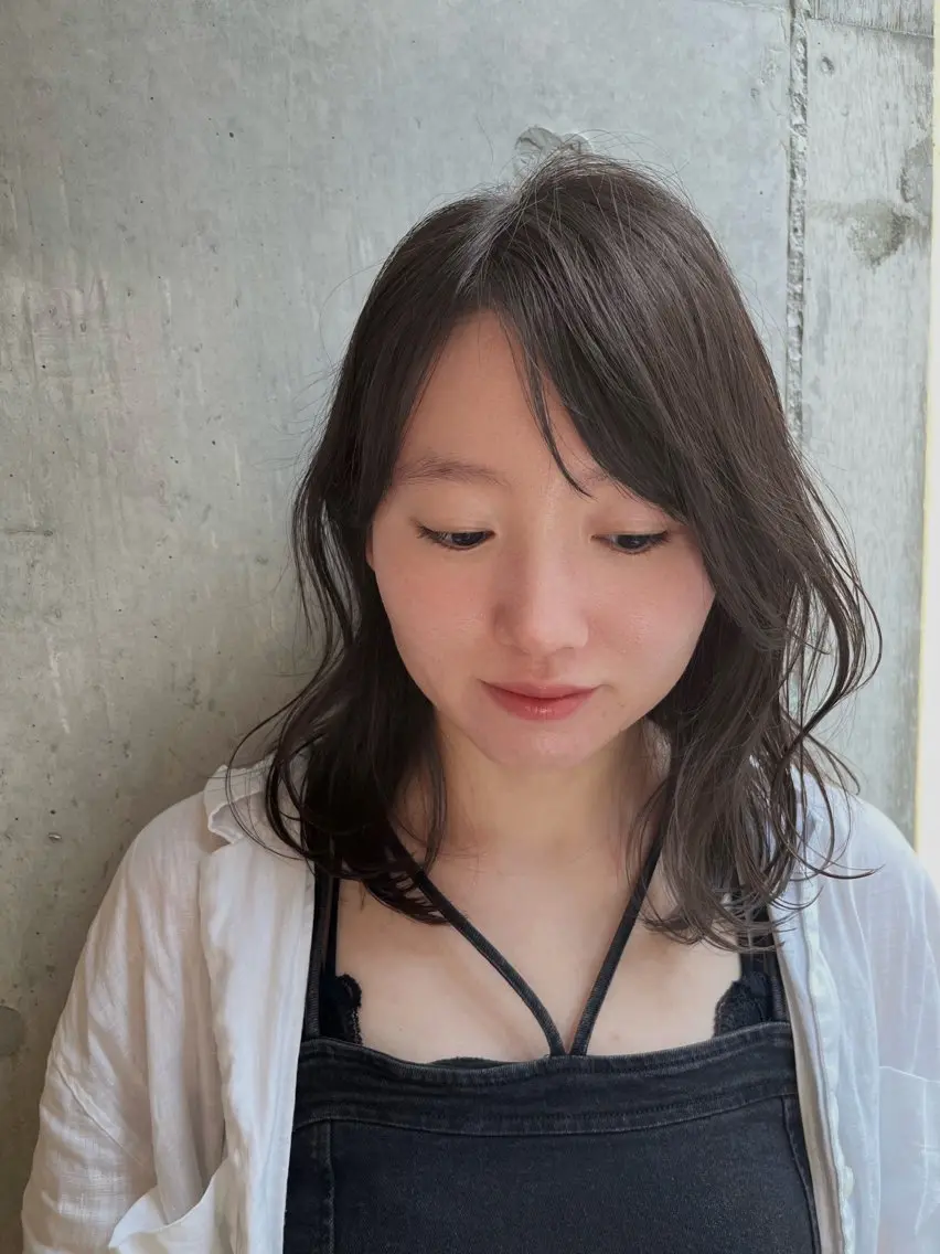 〝ブリーチなしの透明感カラー”の写真