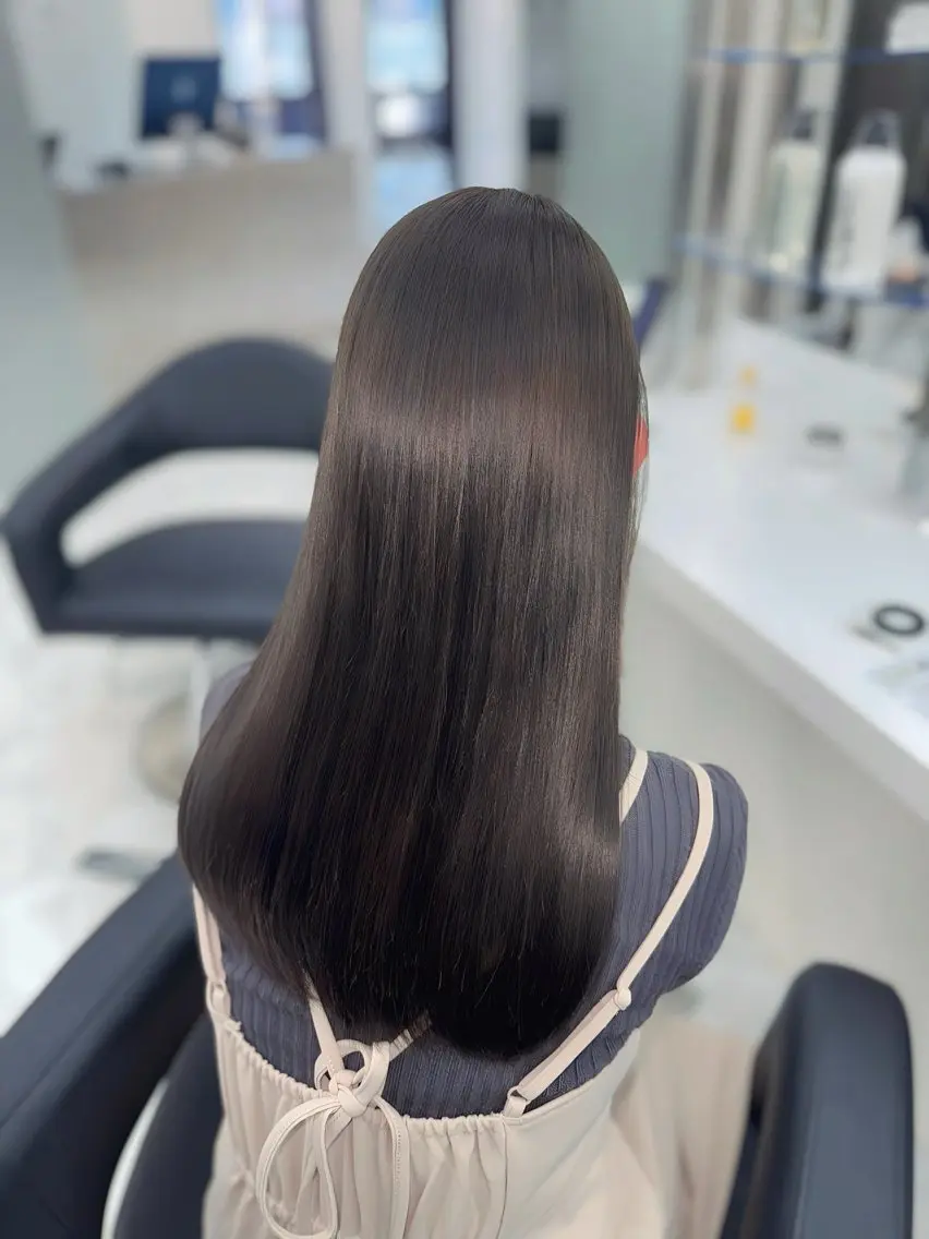 カラー ヘアカラー トリートメント noa🎀美髪縮毛/ 透明感カラーのヘアスタイル