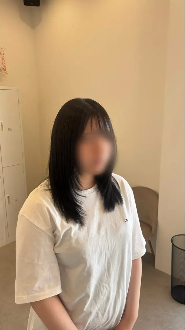 ミディアム Agu. / KAEDEのヘアスタイル