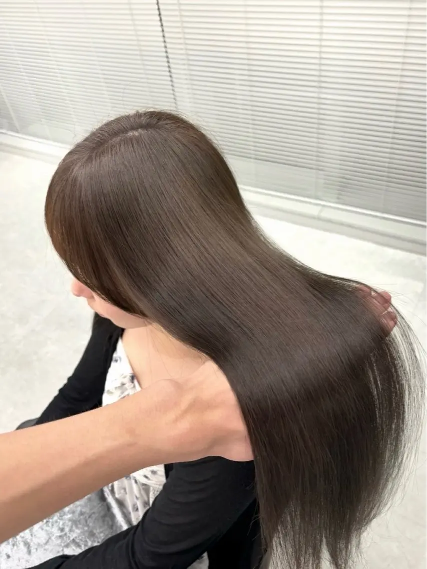 ロング カラー カット ヘアカラー Ryo/ベージュ /レイヤーカットのヘアスタイル