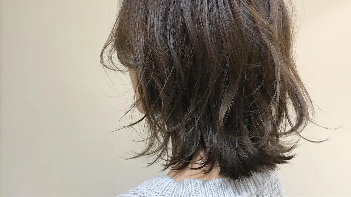カラー ブラウンカラー グレージュ 当日予約🆗✂︎ ウエモト　タクのヘアスタイル