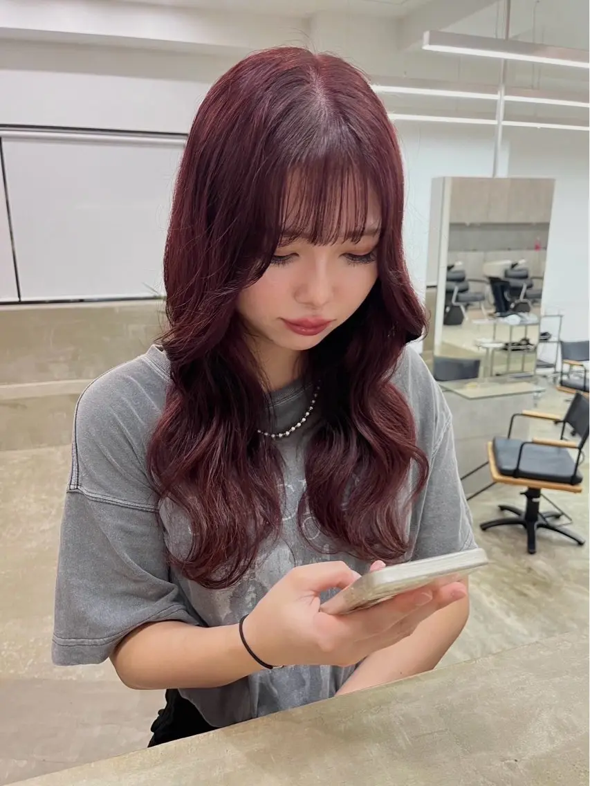 ロング XIA AIMIのヘアスタイル