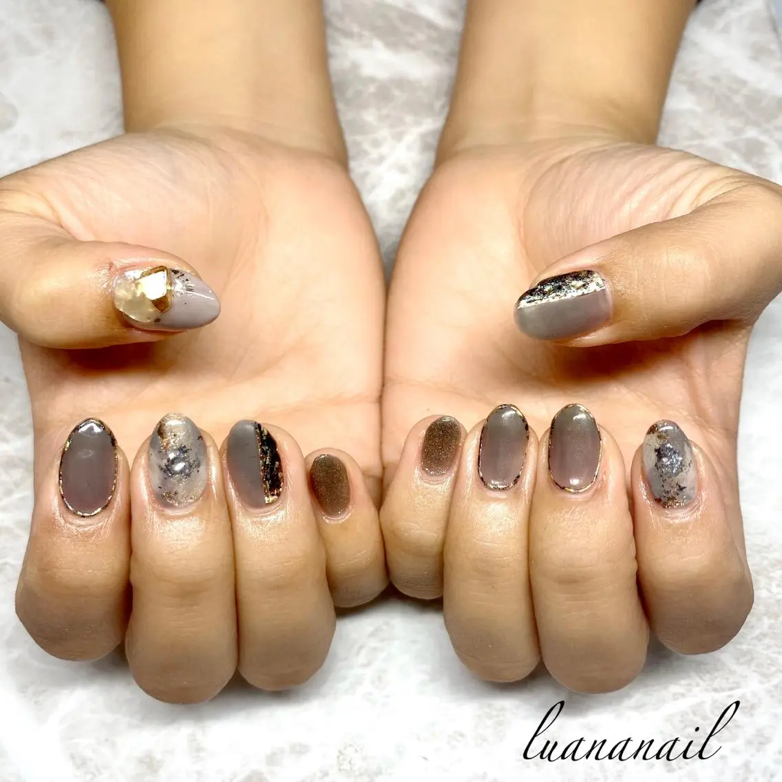 ネイル おそろいネイル ニュアンスネイル luana nailのネイルデザイン
