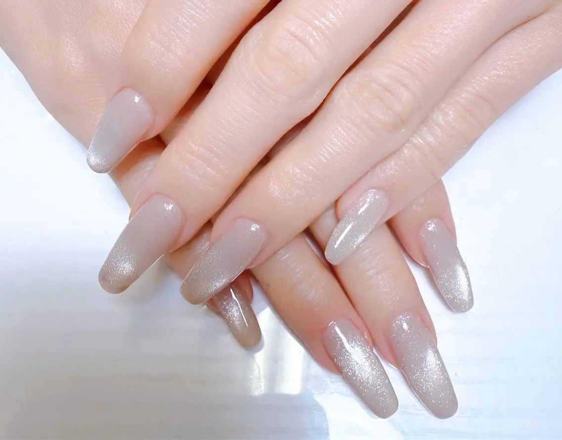 ネイル マグネットネイル シルバー nailsalon nana♡のネイルデザイン