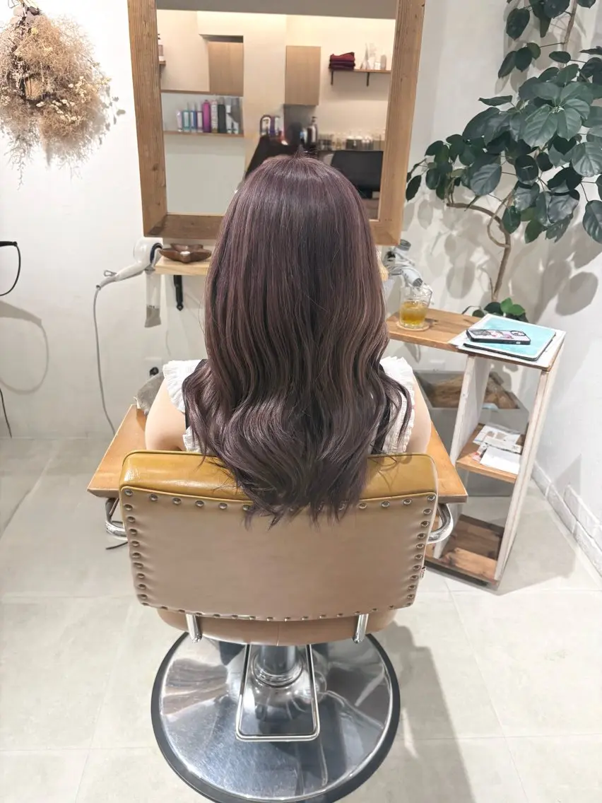 カラー ヘアカラー 大西 杏依のヘアスタイル