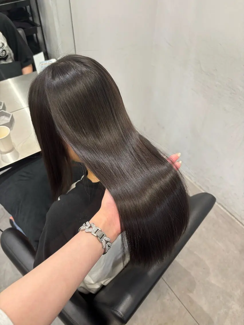 ロング 縮毛矯正 Core かんなのヘアスタイル