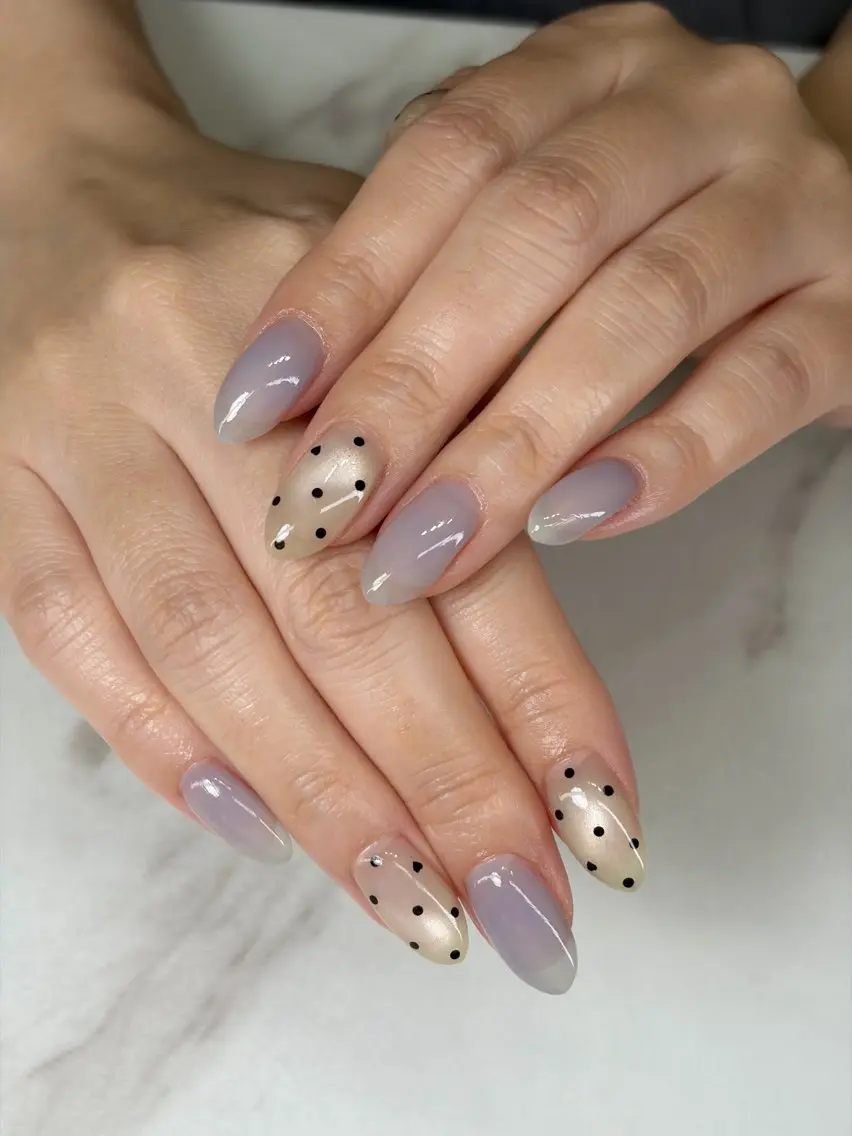ネイル ブルー ドット マグネットネイル ハンドネイル iro+ nailのネイルデザイン