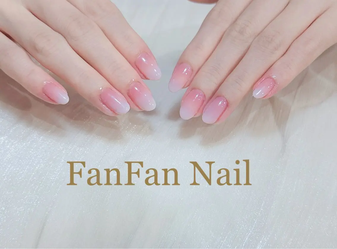 ネイル アートネイル オーロラネイル ガーリー キラキラネイル 韓国ネイル Mio NailsalonUのネイルデザイン