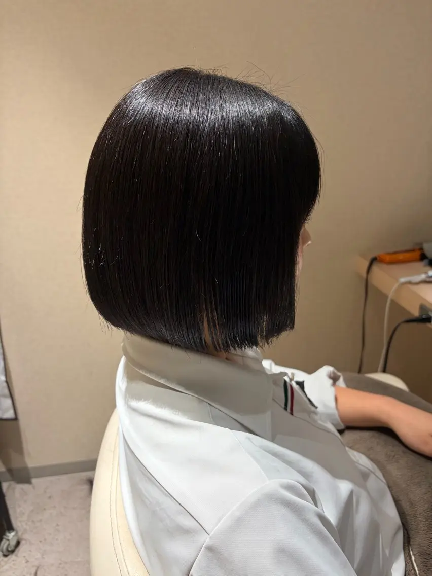 ショート カット 縮毛矯正 トリートメント 髪質改善/艶カラー✨ 50％オフ/斉藤広人のヘアスタイル