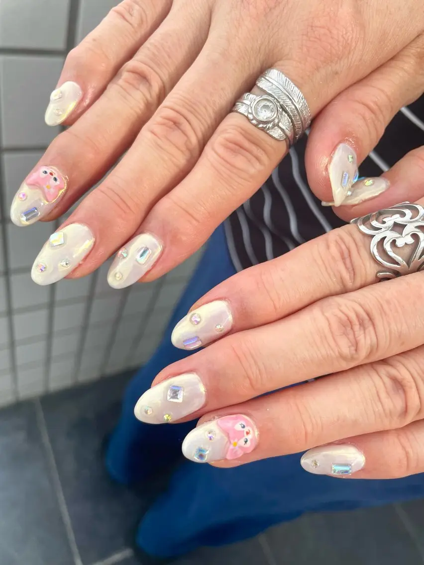 ネイル オーロラネイル ハンドネイル Nail ヌシん家 AKANEのネイルデザイン