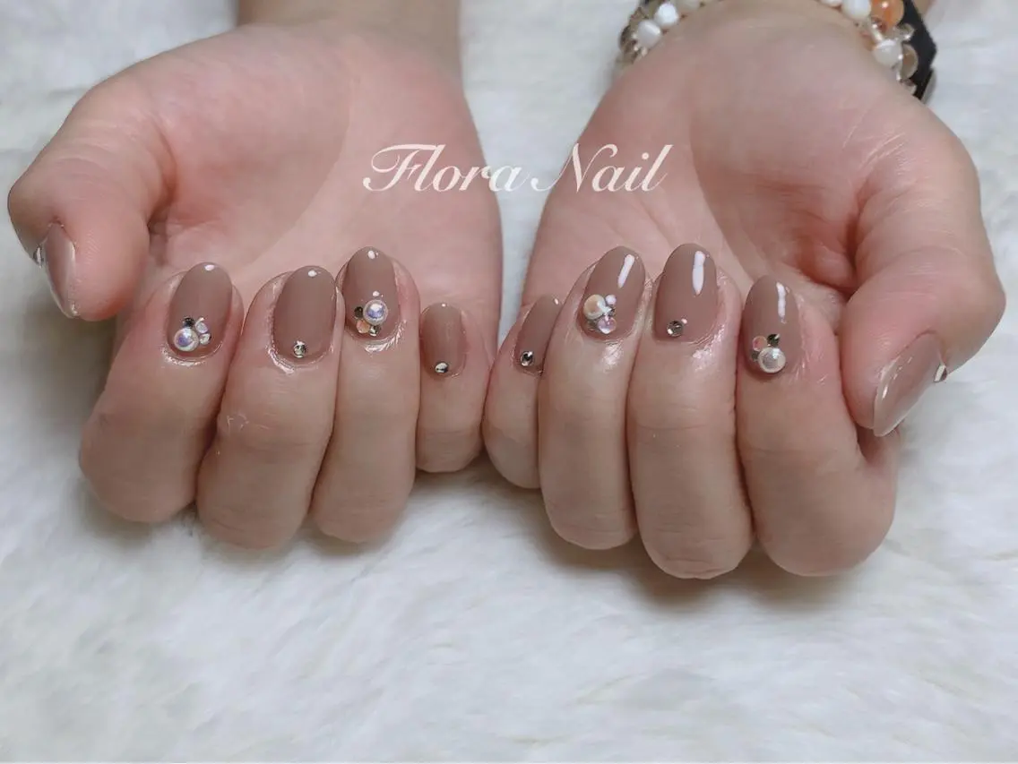 ネイル オーロラネイル シンプルネイル Flora Nail 【フローラ ネイル】のネイルデザイン
