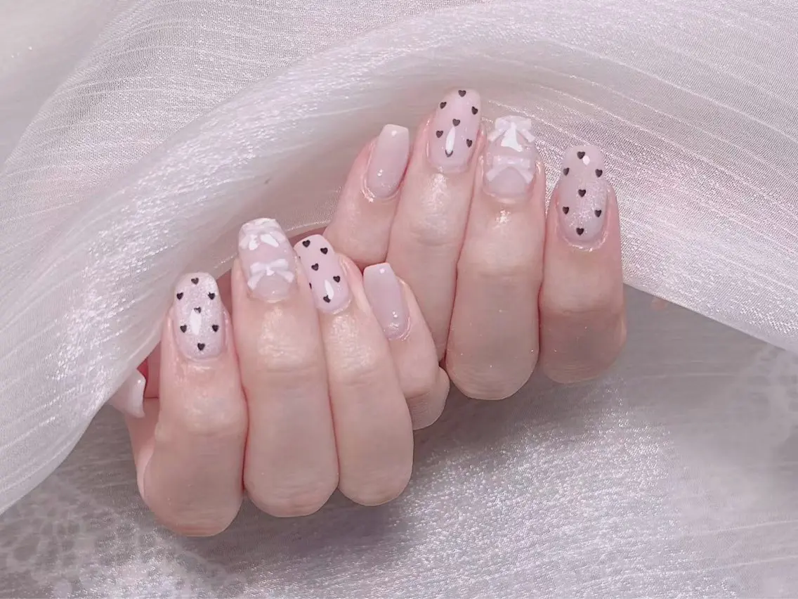 ネイル ハンドネイル Kari ネイルサロンのネイルデザイン