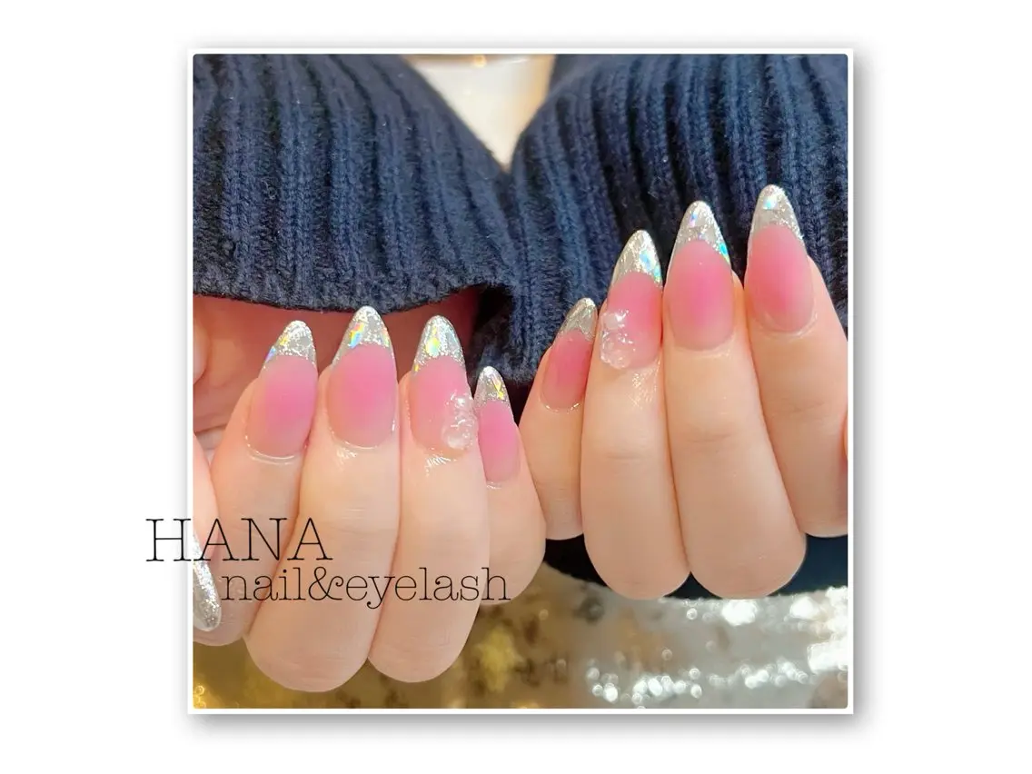 ネイル チークネイル フレンチネイル ガラスフレンチ H🌺 NAILのネイルデザイン