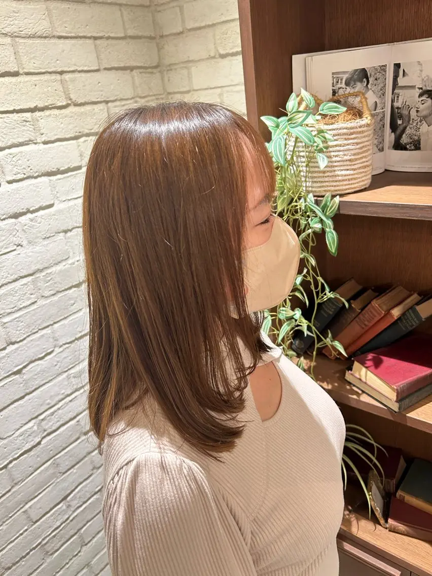 セミロング カット ヘアカラー 宇川 湧也のヘアスタイル
