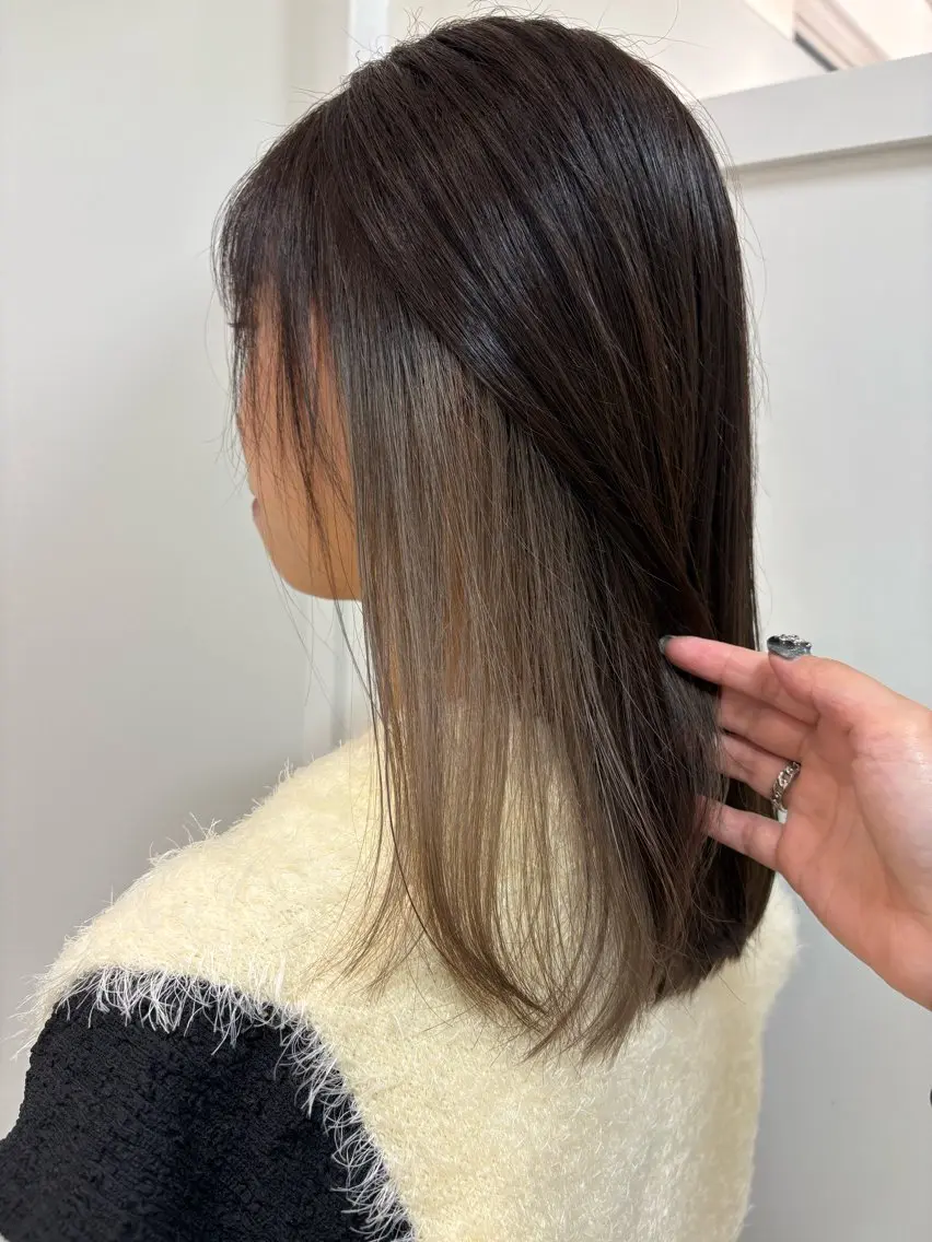 ミディアム カラー 🦋YUI 髪質改善 ブリーチ 着付け🦋のヘアスタイル