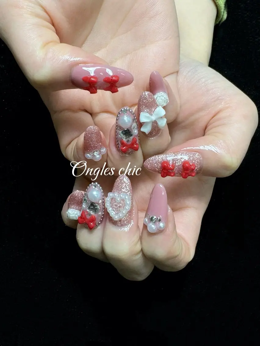 ネイル ハンドネイル ハンドケア ongles chicのネイルデザイン