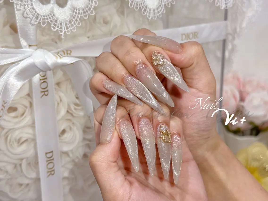 ネイル ハンドネイル ✨Nailsalon Vi+✨のネイルデザイン
