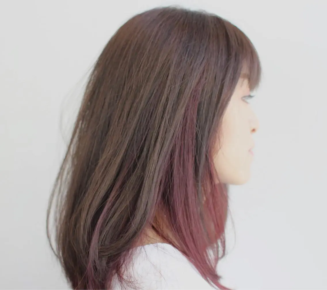 セミロング カラー ブリーチ インナーカラー ブリーチなしカラー カット ヘアカラー トリートメント CoCooN minamiのヘアスタイル
