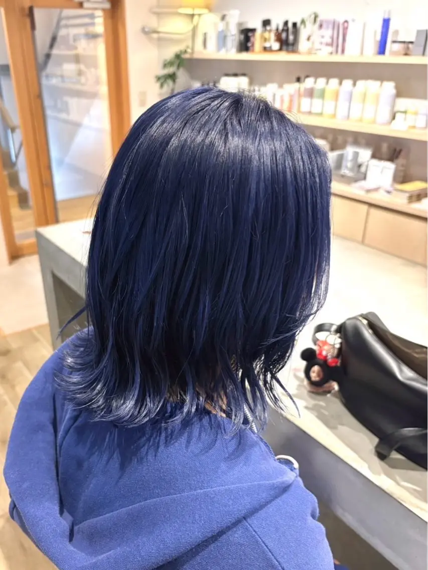 ショート カラー ハイトーンカラー トリートメント ヘアカラー トリートメント aina ⠀ ⠀ ⠀のヘアスタイル
