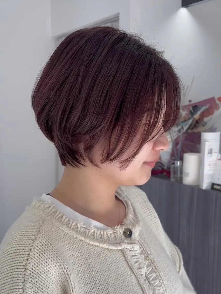 【ご新規様限定】デザインカット+ケアカラー+トリートメントの写真