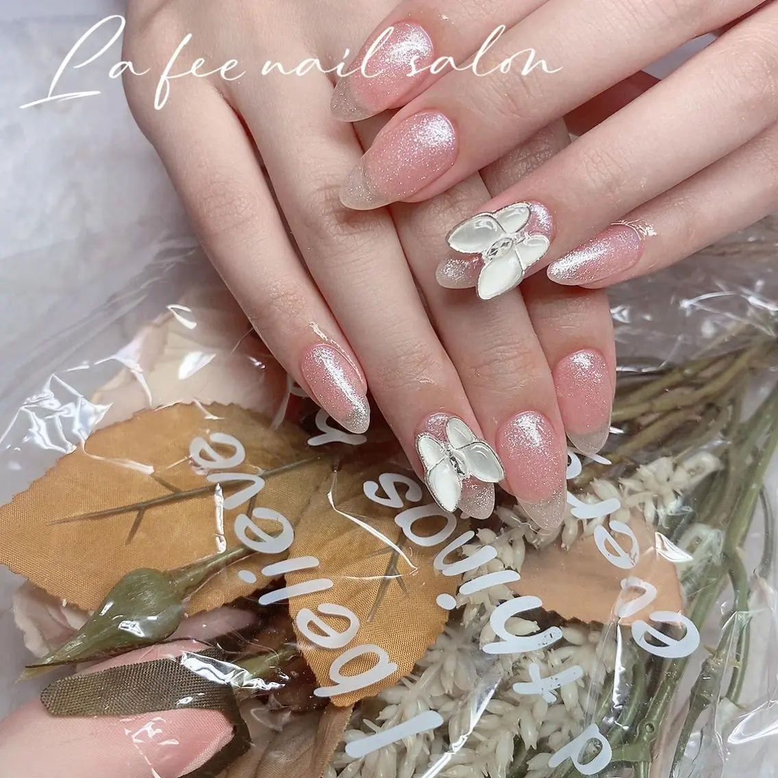 ネイル La feeのネイルデザイン
