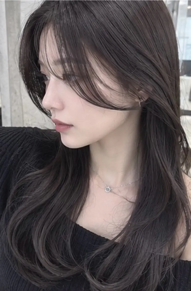 韓国風🇰🇷🤍顔周り前髪カット✂️の写真
