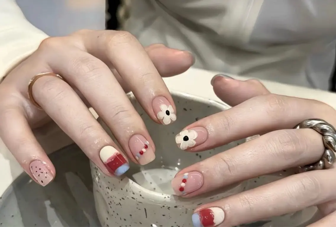 ネイル 韓国ネイル 持ち込み ニュアンスネイル ネイルチップ ハンドネイル TABI ANA.CHUOのネイルデザイン