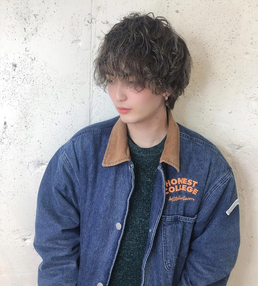 ミディアム パーマ メンズ カット パーマ 垢抜けレイヤー✂️ RYOTAのヘアスタイル