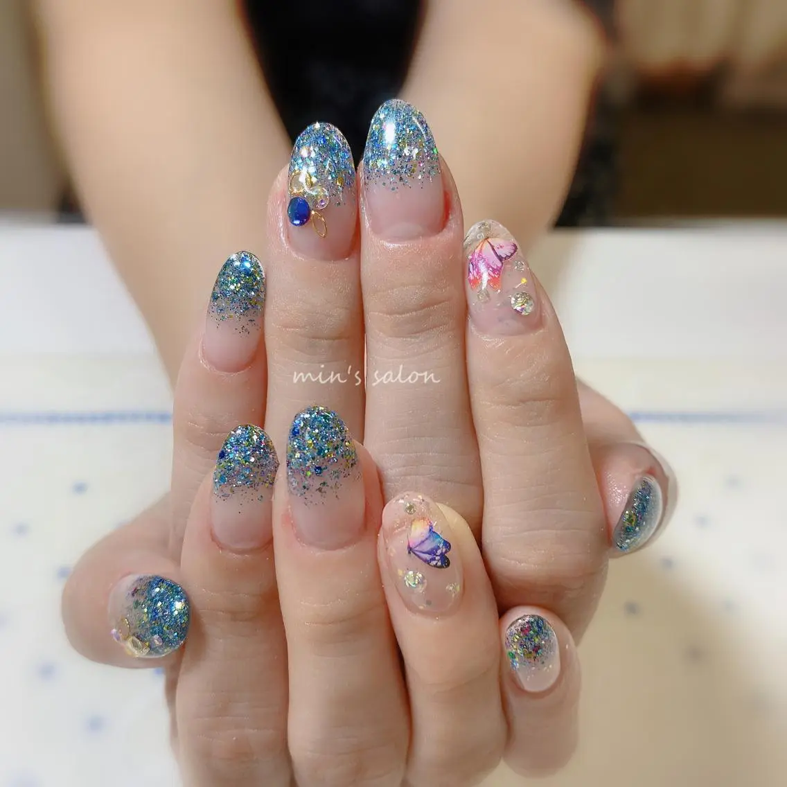 ネイル アートネイル ストーンネイル みん 🌸のエステ・リラクイメージ