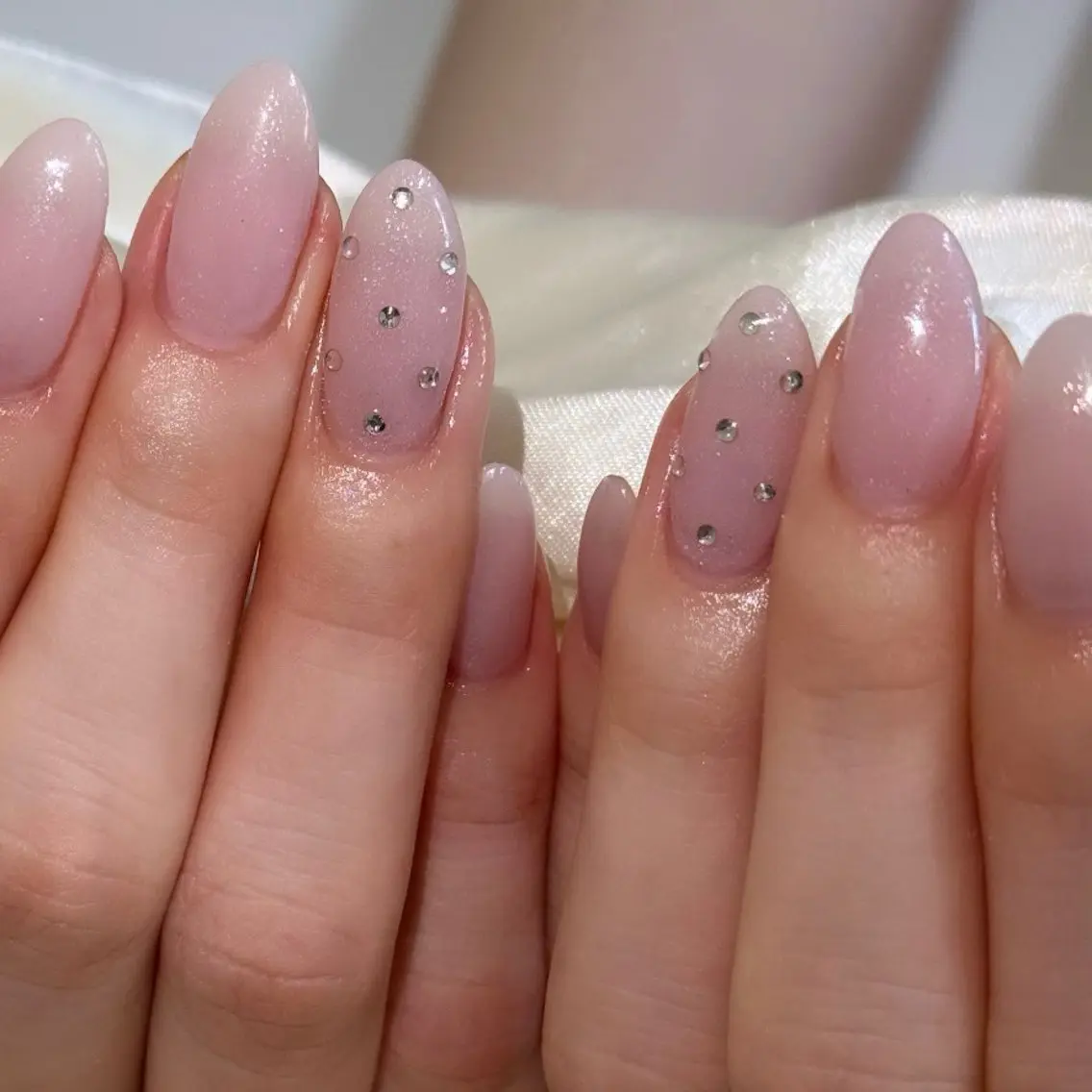 ネイル ストーンネイル ハンドネイル Ciel nailのネイルデザイン