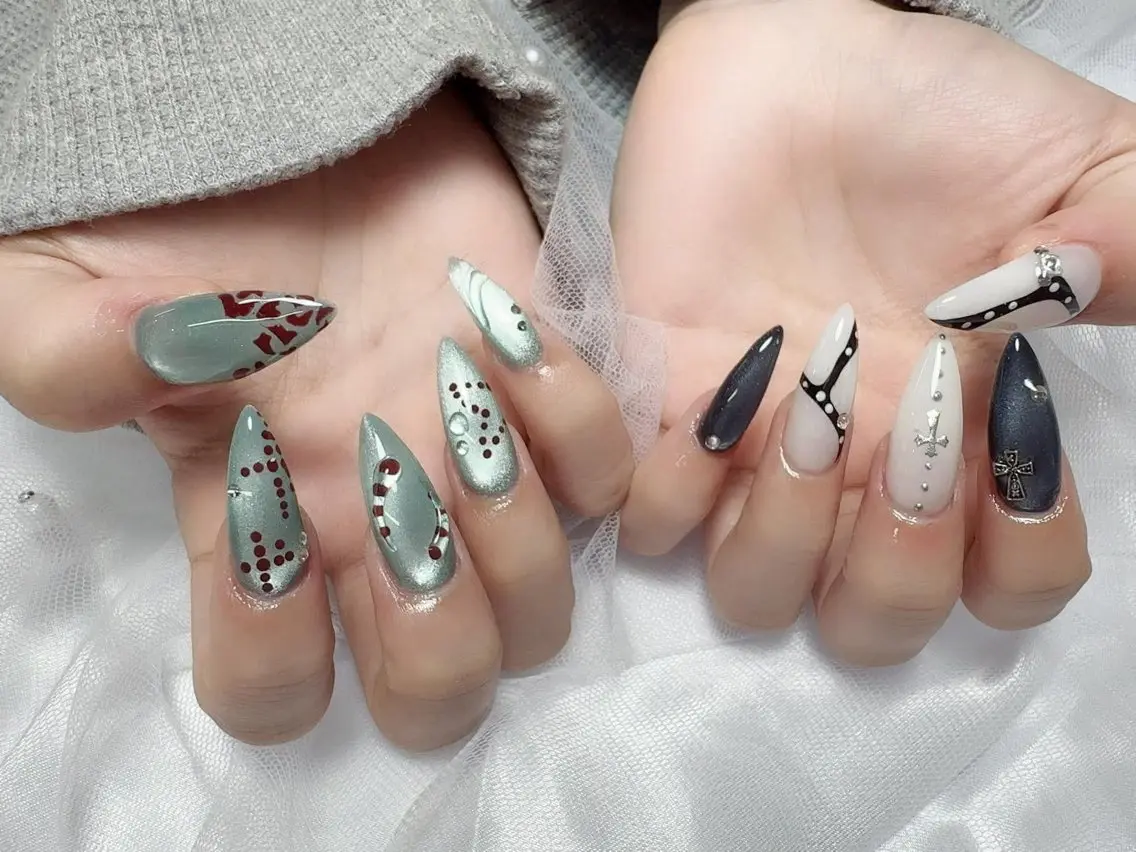 ネイル 韓国ネイル マグネットネイル ニュアンスネイル オフィスネイル シンプルネイル ハンドネイル Hana Rose Nailのネイルデザイン